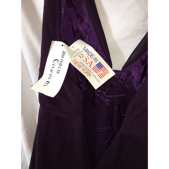 Jim Hjelm Occasions Deep Purple Slight Plunging V Neckline Prom Dress size tru 6 - Picture 8 of 13